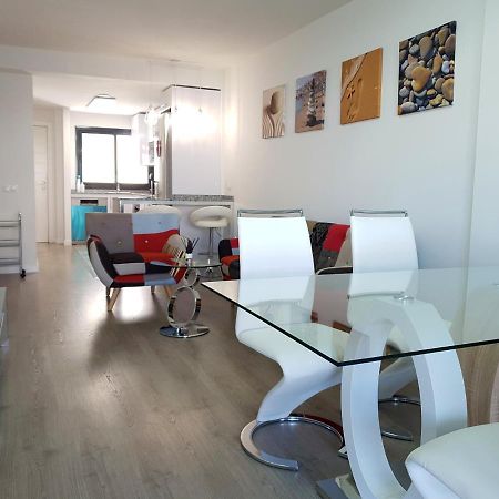 Boutique Apartment Near The Beach, 1 Gbps Wi-Fi Malaga Exterior photo
