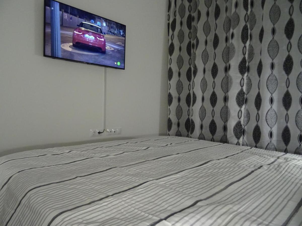Boutique Apartment Near The Beach, 1 Gbps Wi-Fi Malaga Exterior photo