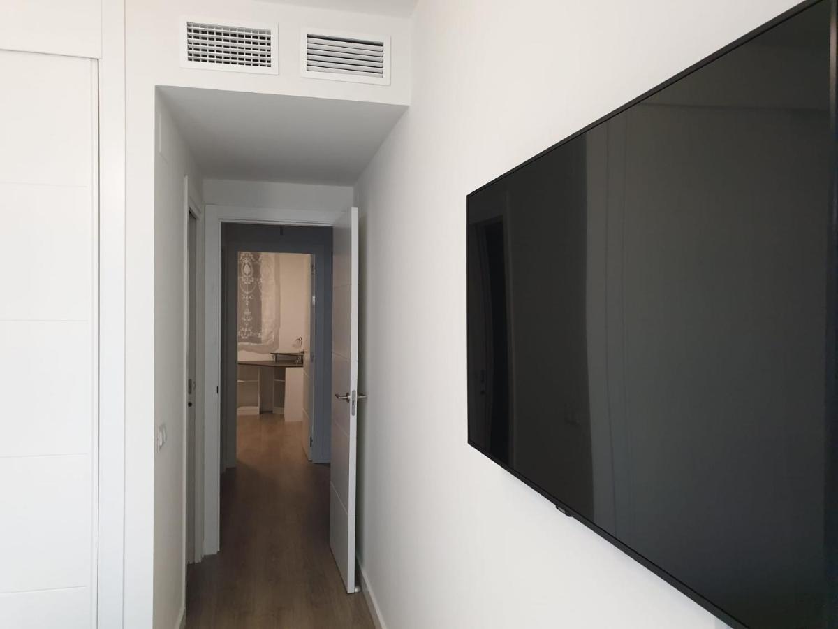 Boutique Apartment Near The Beach, 1 Gbps Wi-Fi Malaga Exterior photo