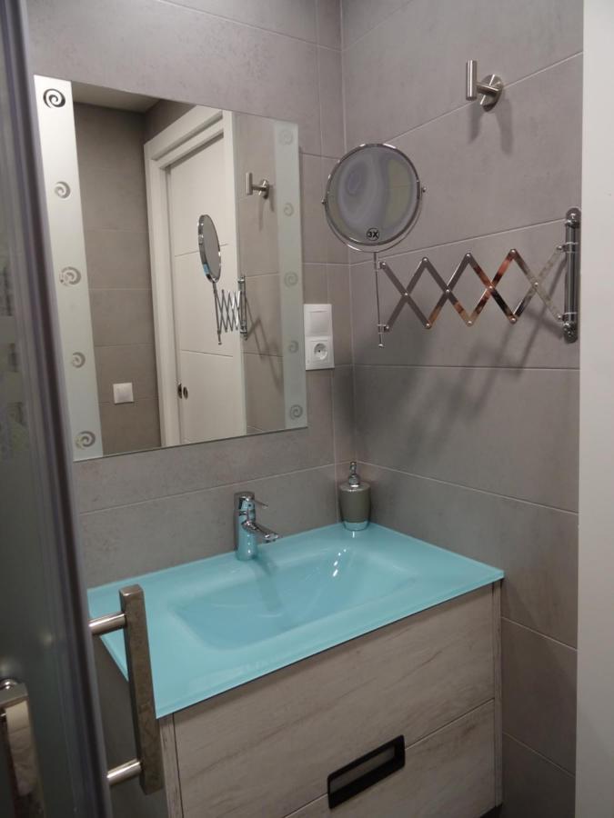 Boutique Apartment Near The Beach, 1 Gbps Wi-Fi Malaga Exterior photo
