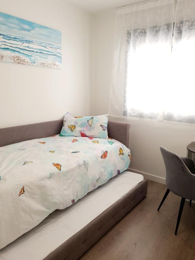 Boutique Apartment Near The Beach, 1 Gbps Wi-Fi Malaga Exterior photo