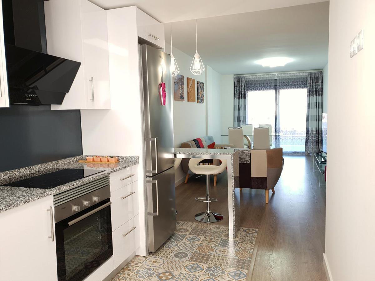 Boutique Apartment Near The Beach, 1 Gbps Wi-Fi Malaga Exterior photo
