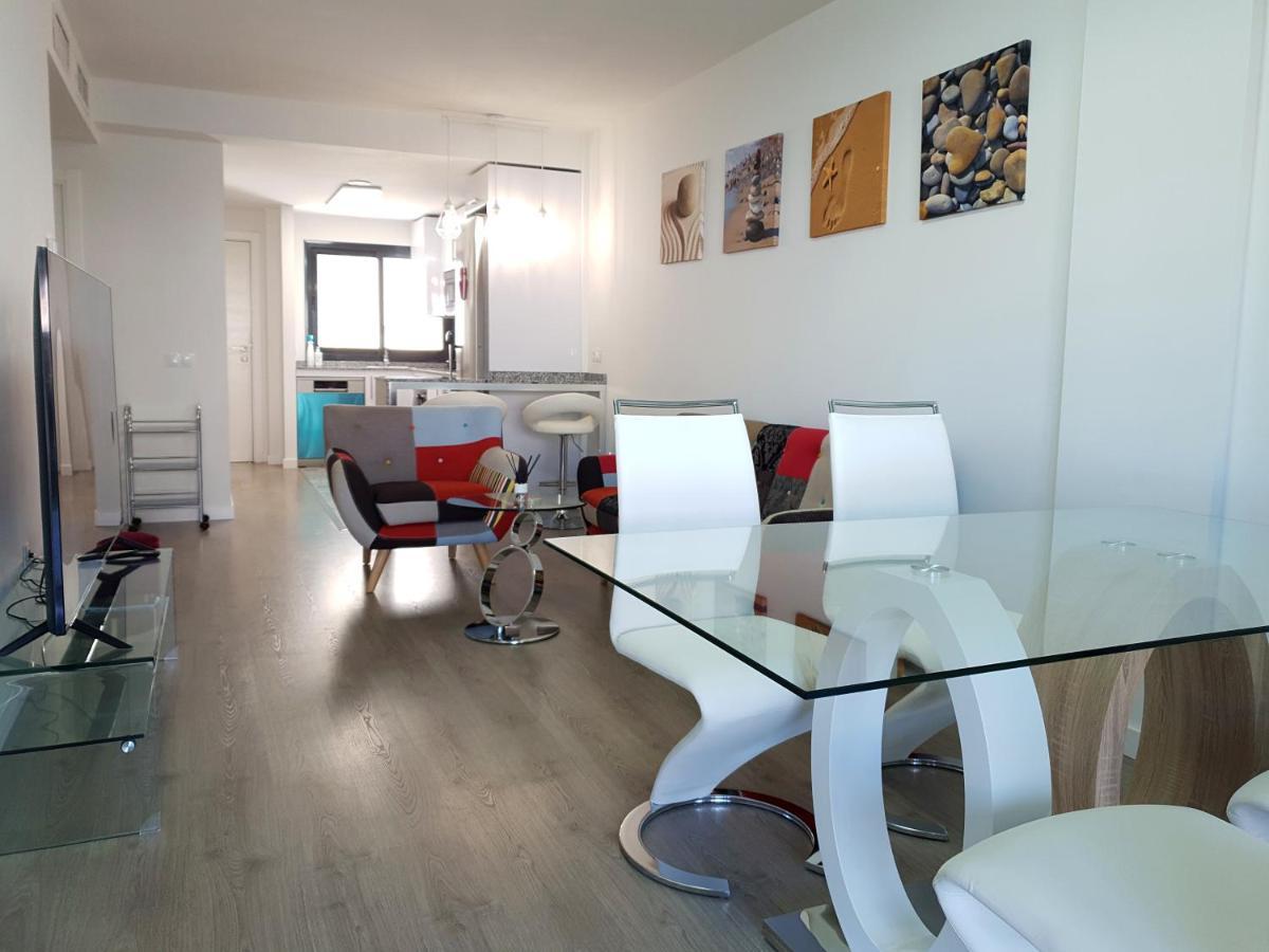 Boutique Apartment Near The Beach, 1 Gbps Wi-Fi Malaga Exterior photo